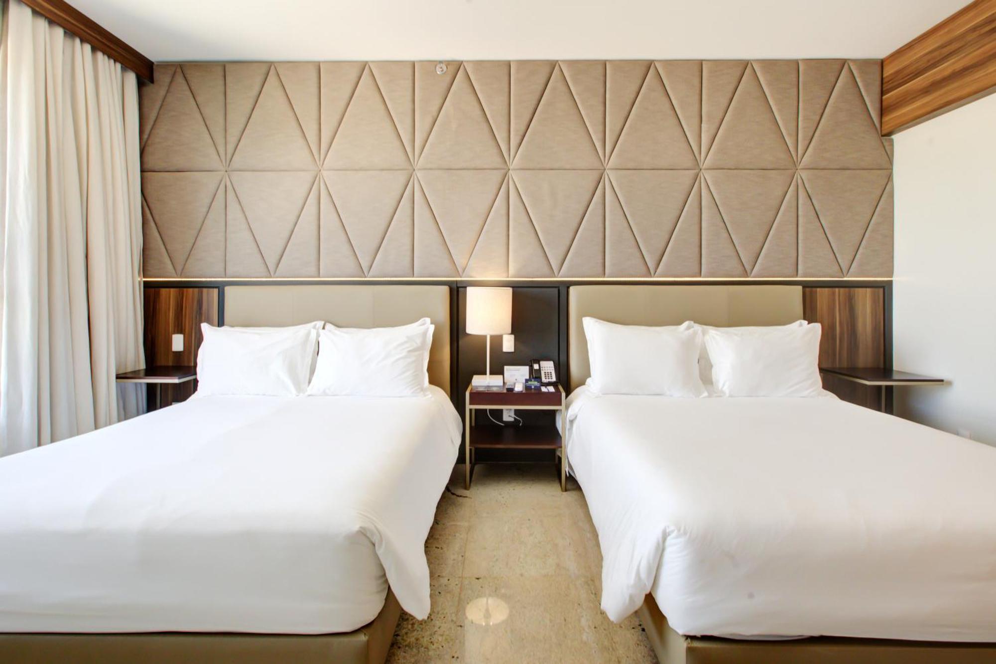 Resort Doubletree By Hilton - -