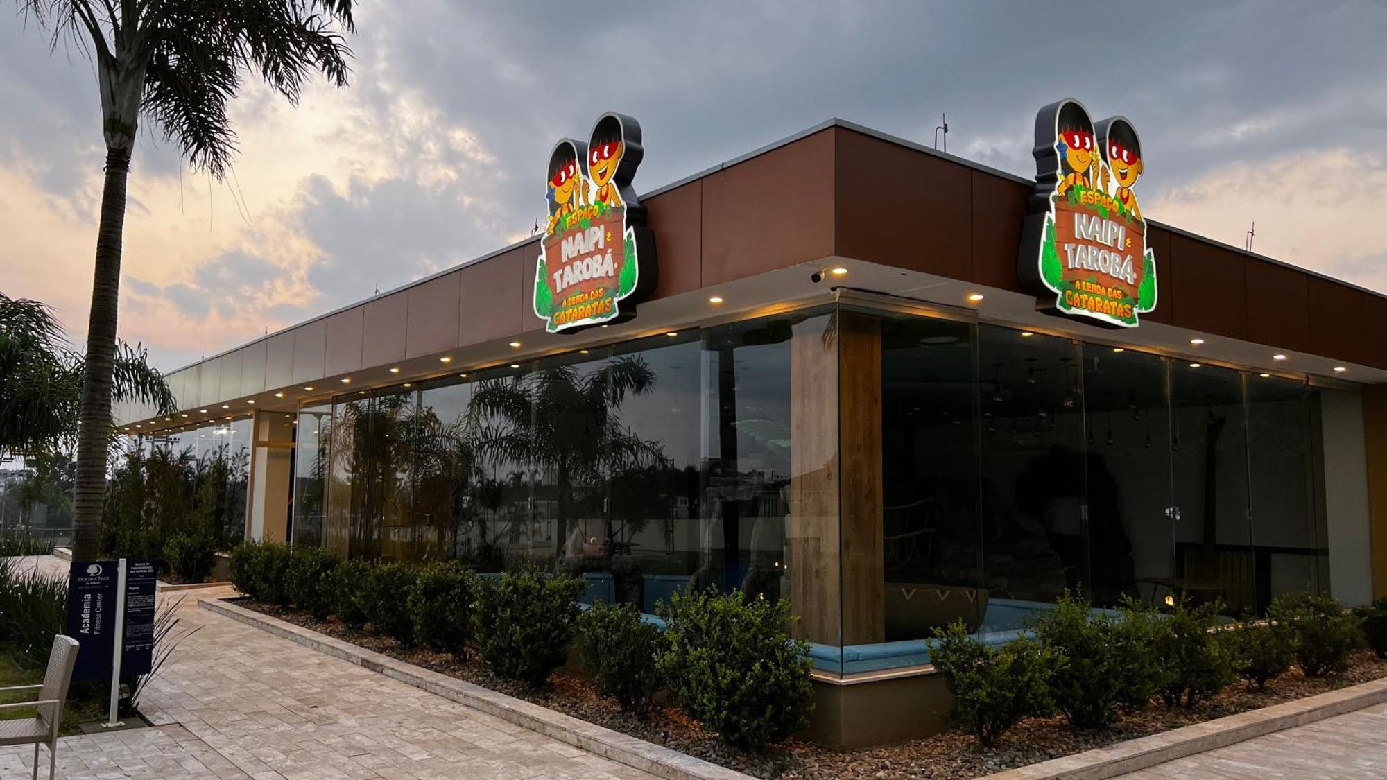 Doubletree By Hilton - -